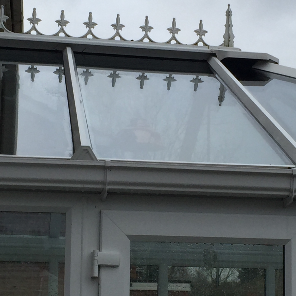 whitehills conservatory roof cleaning